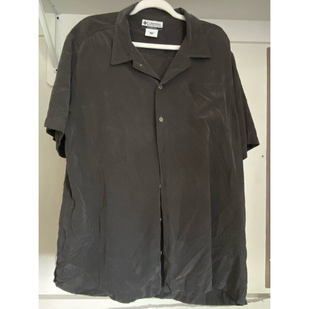 Columbia Men's‎ Short Sleeve Button-Down Grey Plaid Size XL - Super Soft!